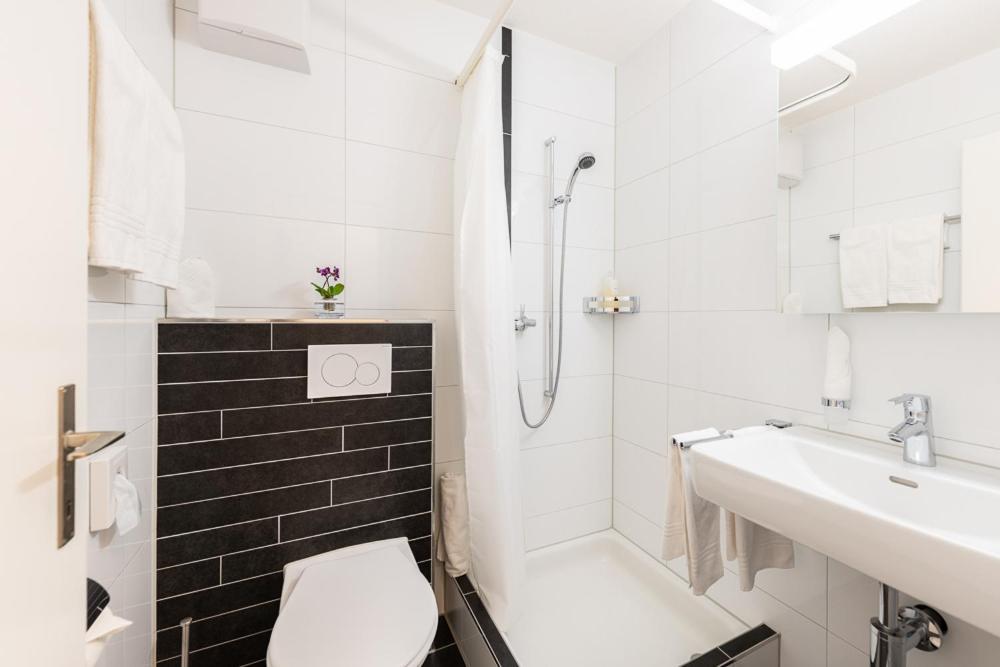 Noah Hotel Ruti  Εξωτερικό φωτογραφία